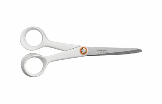 Nůžky Fiskars 17 cm bílé univerzální- 1020413